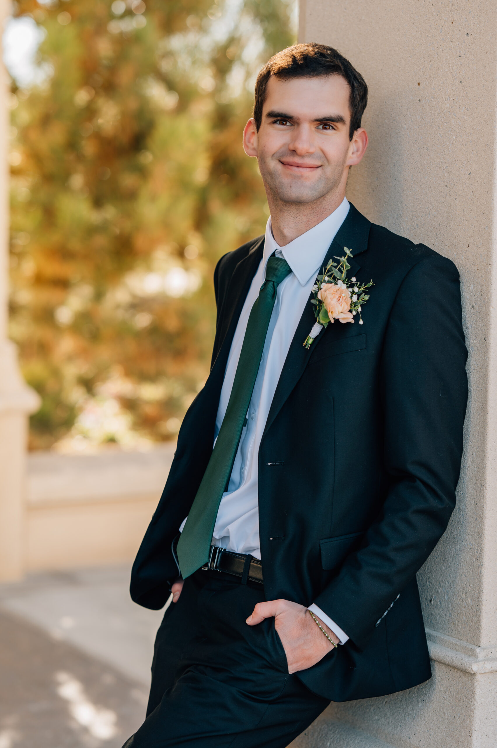 LDS temple wedding portraits of bride and groom in Payson Utah