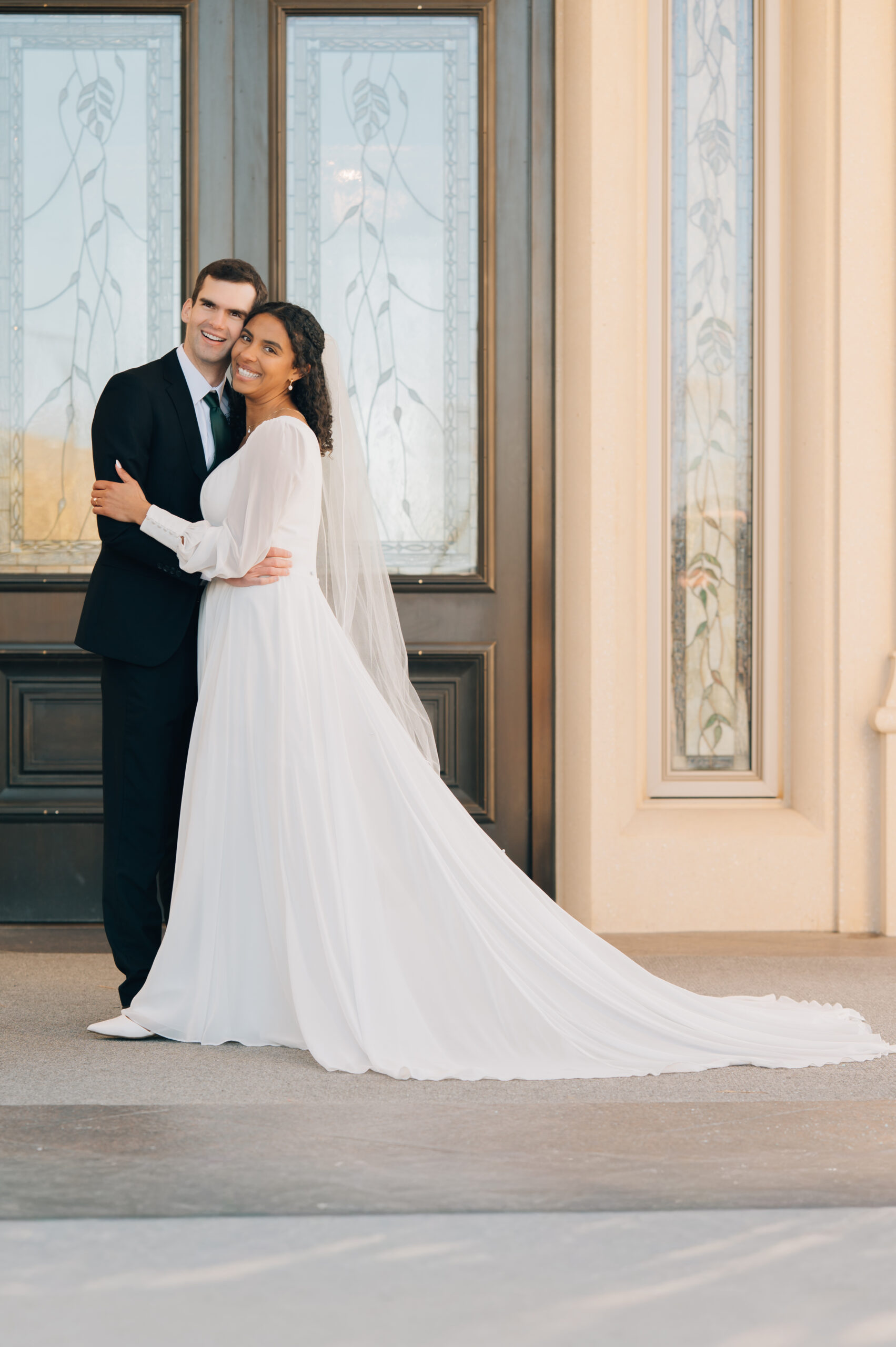 LDS temple wedding portraits of bride and groom in Payson Utah