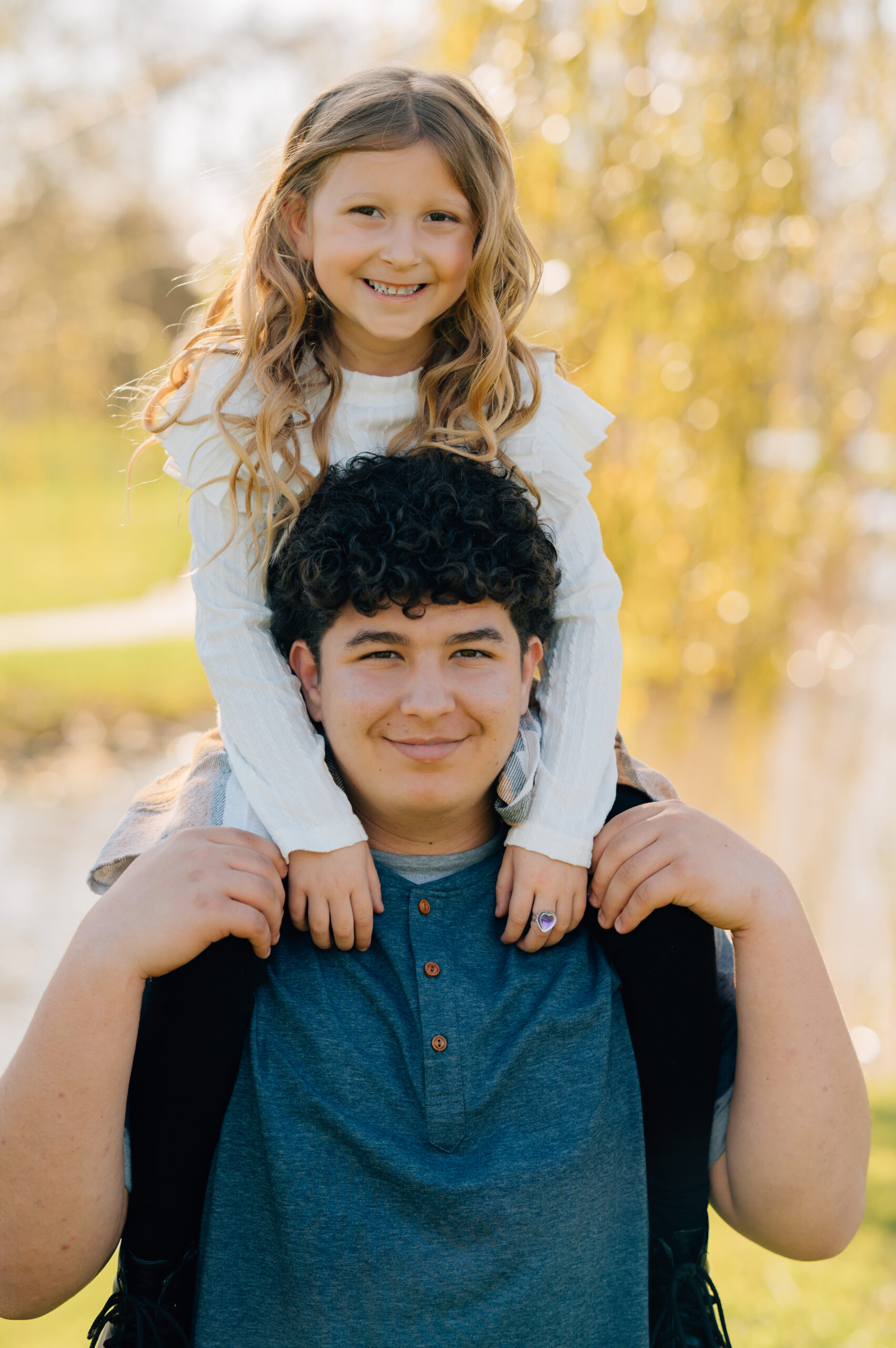 teenage boy and little girl sibling portrait at Shumway Oak Grove Park