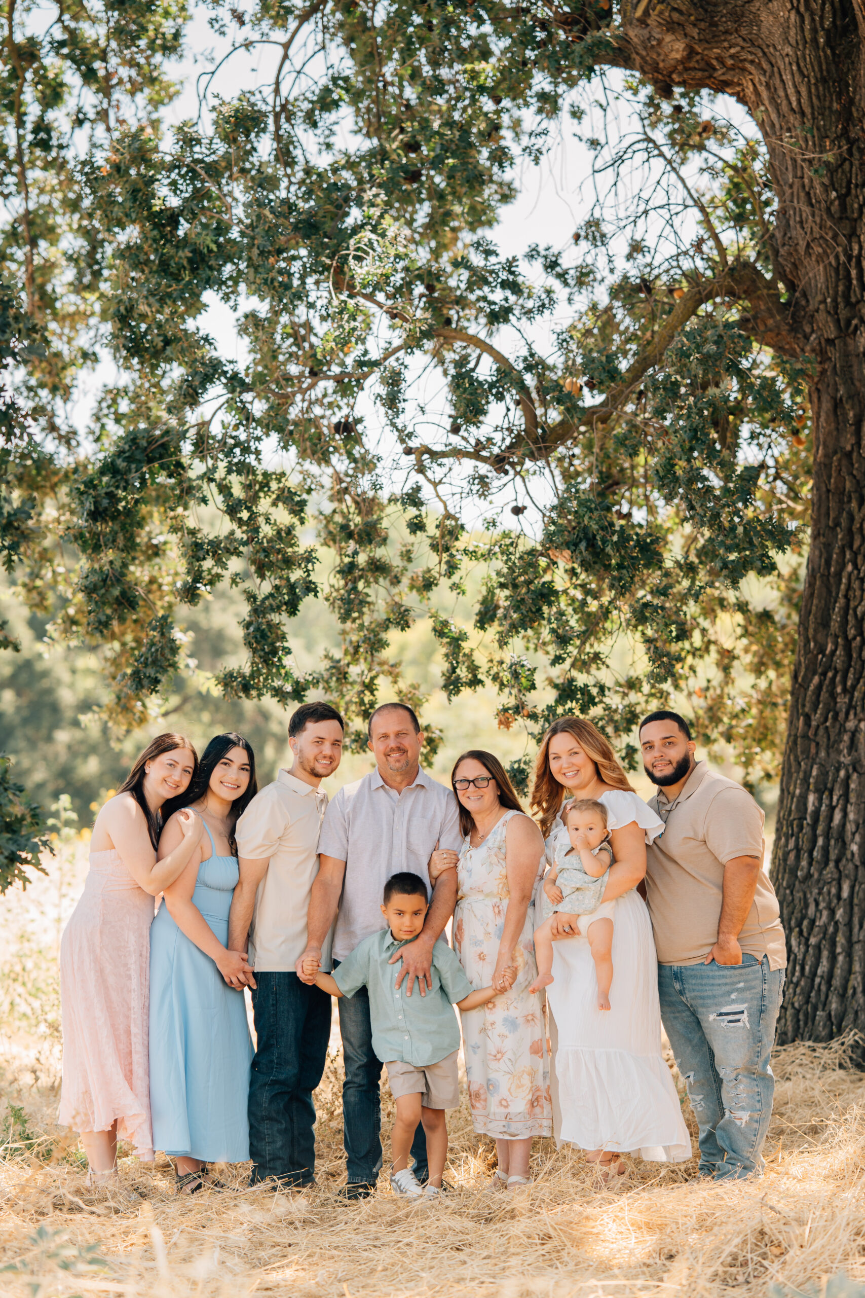 Extended Family Session at Army Corps Park in Ripon, CA.